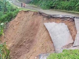 Cuaca Ekrem di Lebak Putuskan 9 Jalan dan 2 Jembatan