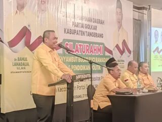 Kader Golkar Wajib Dekat dengan Rakyat