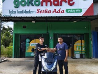 Pesta Gebyar Gila, GokoMart Bagi-Bagi Motor, Emas, dan Jutaan Voucher Belanja di Kalimantan Barat